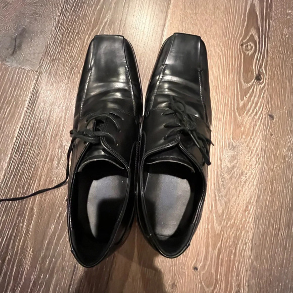 Kenneth Cole Reaction Mens Shoes - Size 8.5 - Picture 2 of 5